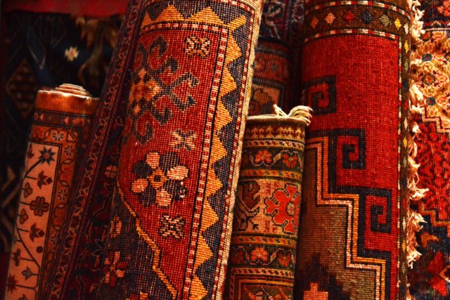 Perské koberce | foto: Unsplash,  Licence Unsplash